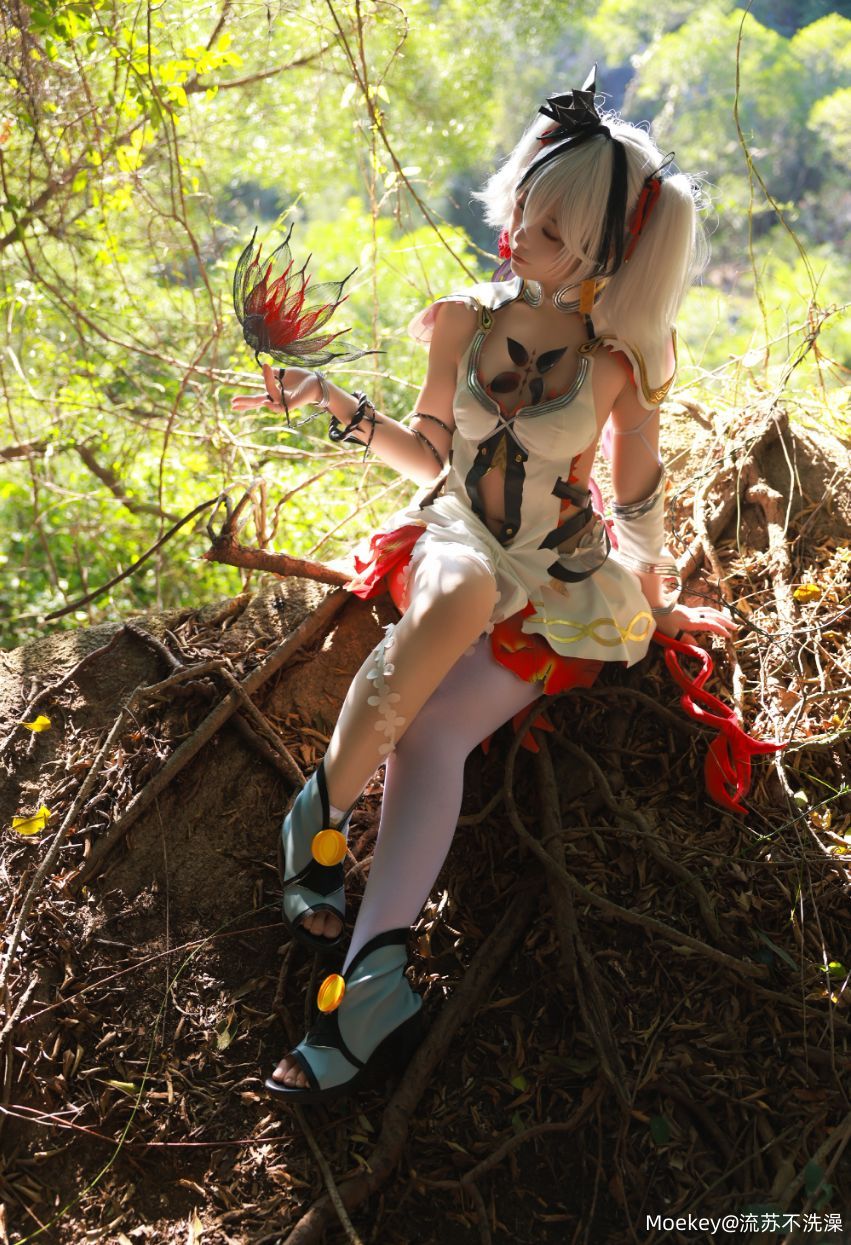 千千万万次，为你盛放